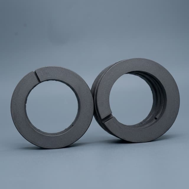 Injection molded magnetic rotor for SmFeN material review